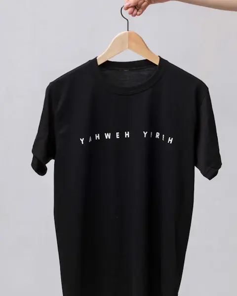 Camiseta Negra